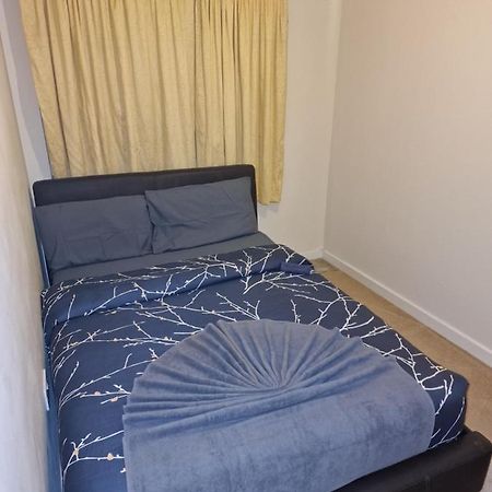 Ko 3 Bed House Apartman Dartford Kültér fotó
