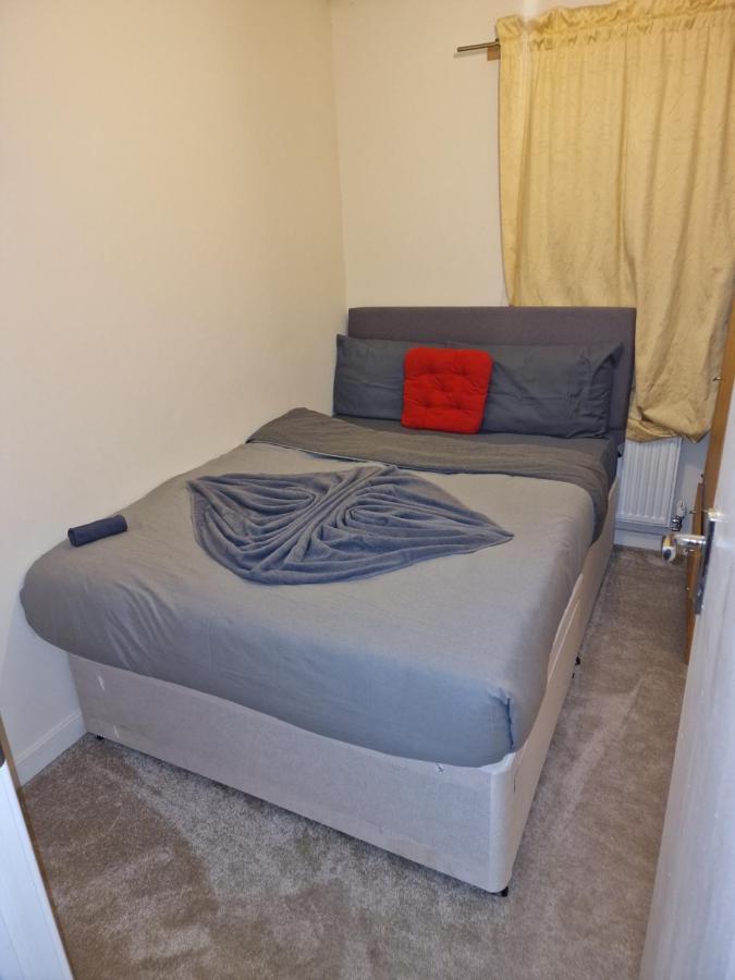 Ko 3 Bed House Apartman Dartford Kültér fotó
